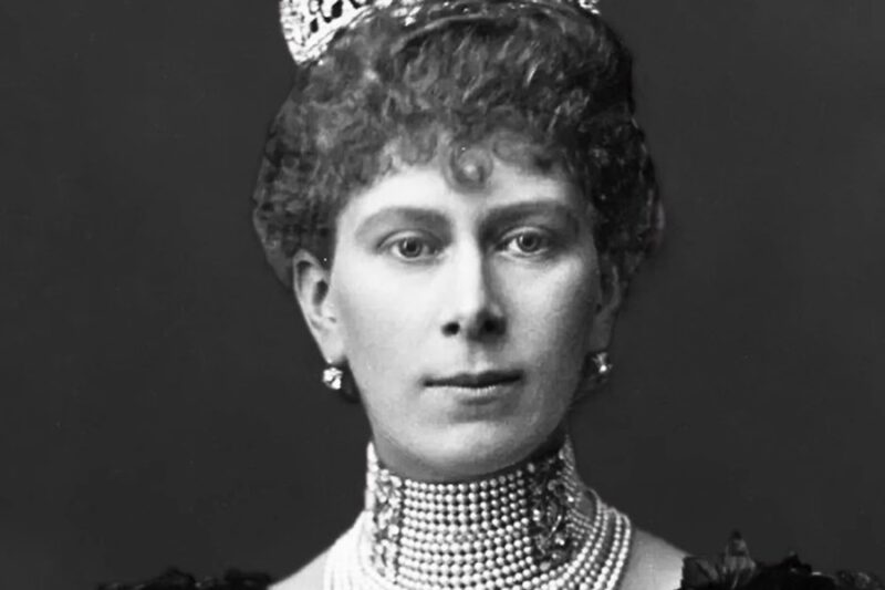 Queen Mary HATED Her Own Son Edward VIII, The Reason Is SHOCKING! D