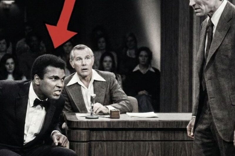 70 Million Watched Clint Eastwood Challenge Ali on LIVE TV — What Happened LEFT Him SPEECHLESS D