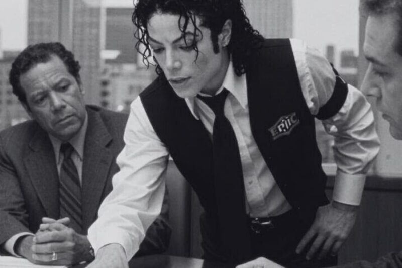 Michael Jackson at Meeting When Executive Said ‘Black Artists Don’t Sell Globally’ —12 Minutes Later
