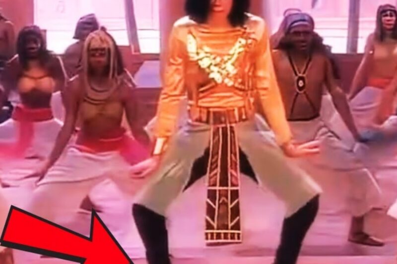Top 5 Michael Jackson Dance Routines That Are Impossible to Copy