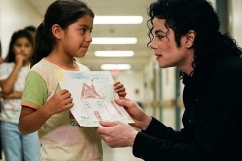 12 Year Old Gave Michael Jackson A Drawing He Kept It Until He Died Here’s Why D