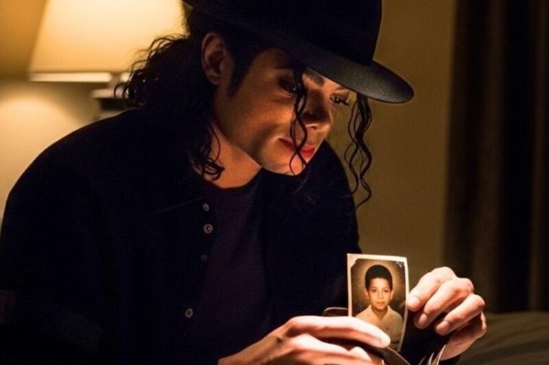 Michael Jackson Kept a Stranger Child’s Photo in His Wallet — Nobody Knew Why, Until…