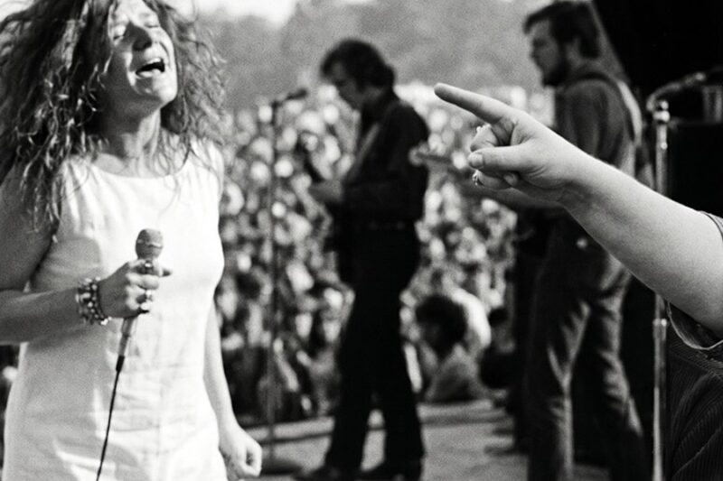 The Camera Left Janis Joplin Mid-Song at Monterey — What It Found in the Crowd Changed Everything d