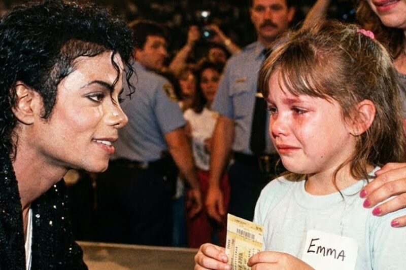 Michael SAW a Little Girl Crying in the Front Row — He Jumped Off Stage for Her D