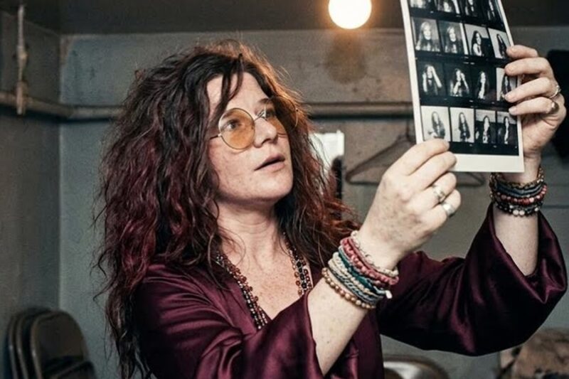 Janis Asked to See the Photos Before She Destroyed Them (1969) D