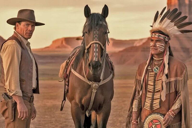Restituì un cavallo rubato agli Apache al tramonto… ma loro tornarono con una sorpresa