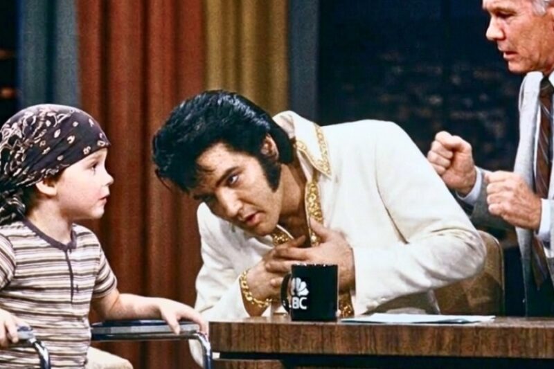 Dying 7 Year Old Said ONE Thing to Elvis — Seconds Later, He Collapsed on Johnny Carson LIVE