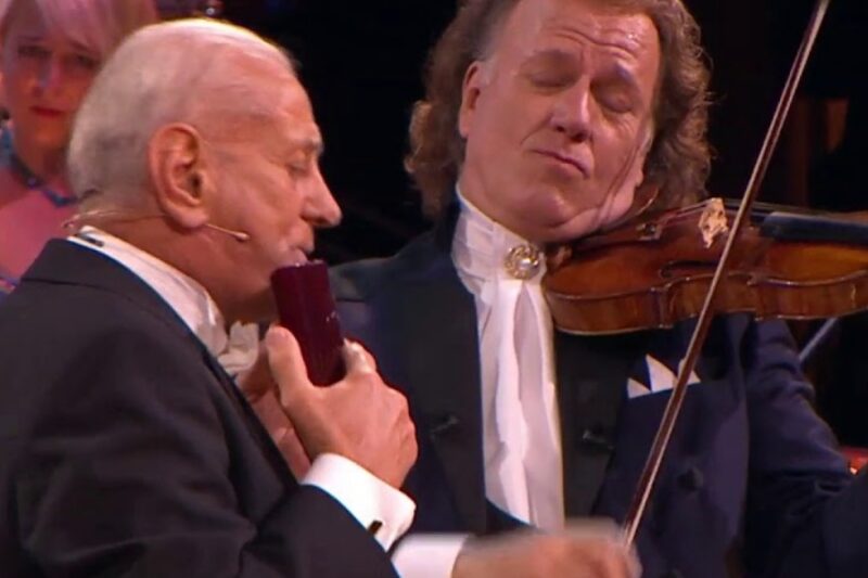 A Symphony of Souls: Rieu and Zamfir’s Masterclass in Emotional Music