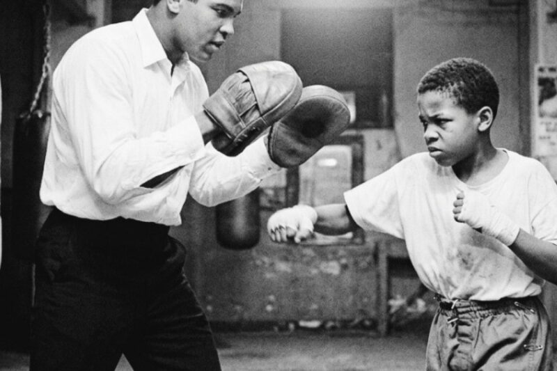 Ali Walked Into A Detroit Gym At Midnight In 1964 — The Boy Inside Changed Everything JJ