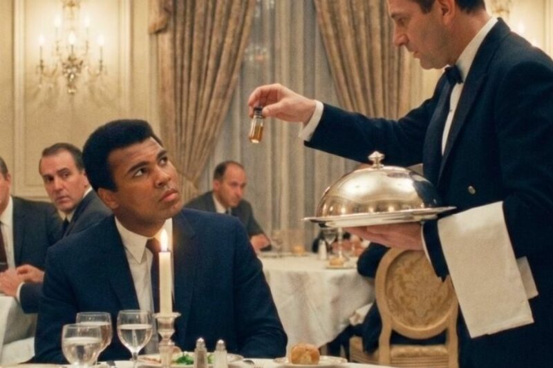 Muhammad Ali Almost Died at Dinner…Was About to Be Poisoned… One Waiter Saved His Life JJ