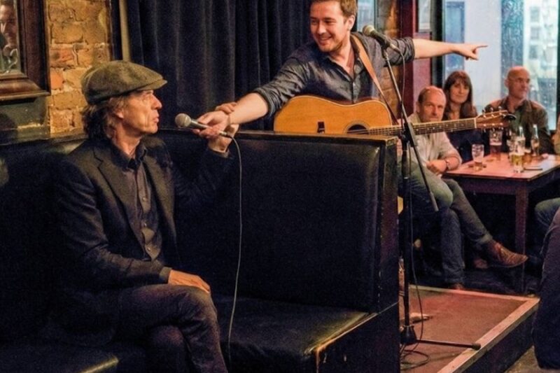 He Told Mick Jagger “Prove You Know Gimme Shelter” — But KEITH RICHARDS Heard Every Single Word D