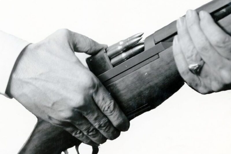 Why the M1 Garand Never Got a Detachable Magazine in Combat